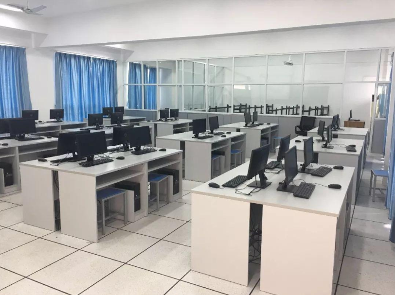 山東一所高校更名引熱議 計算機系統(tǒng)服務(wù)專業(yè)背景下的校名變革與質(zhì)疑